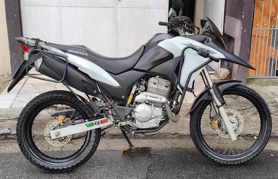 HONDA XRE 300 HONDA XRE 300
